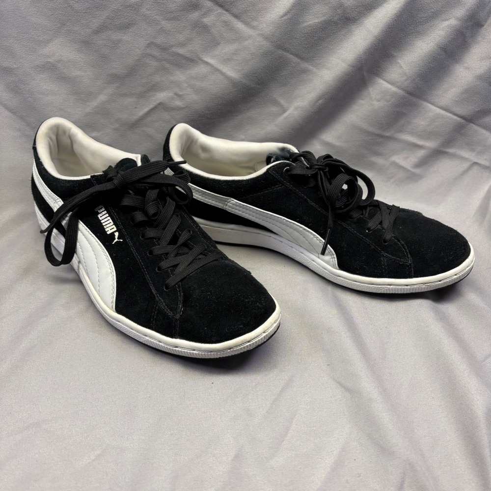 Puma Womens Suede Classic Sneakers Black White Low Top Lace Up Shoes Size 8